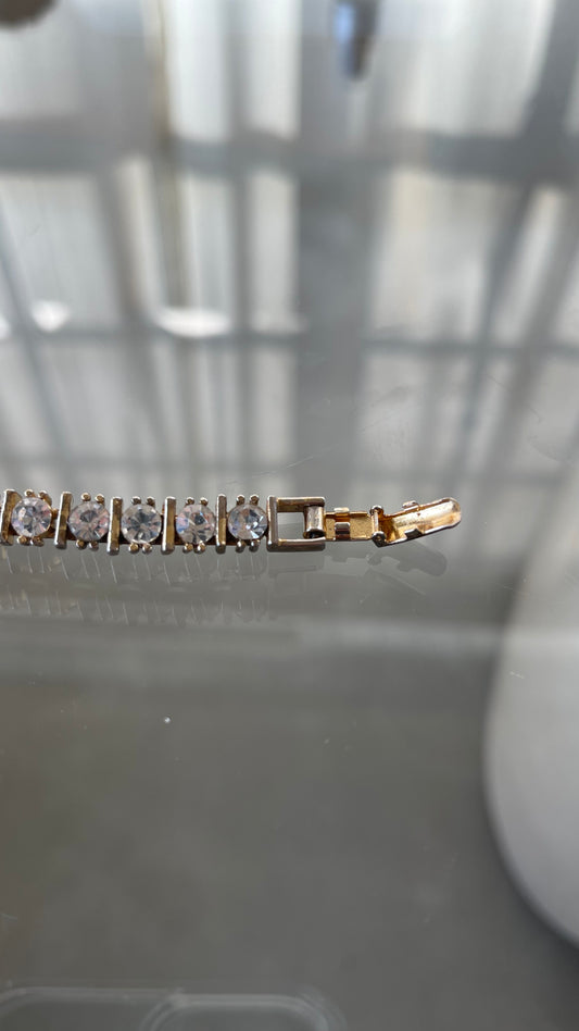 Vintage Yellow Gold Rounded Square Bracelet